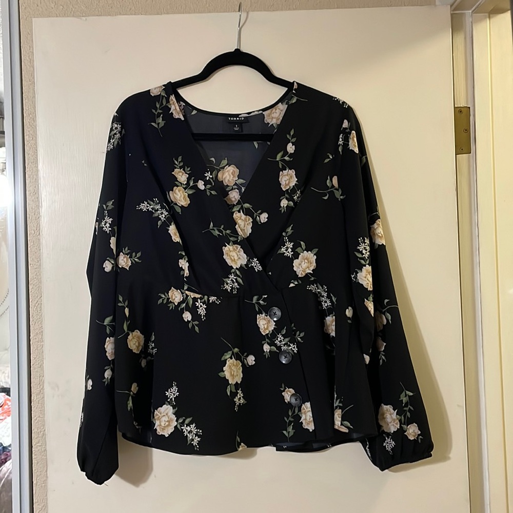 Torrid flower long sleeve